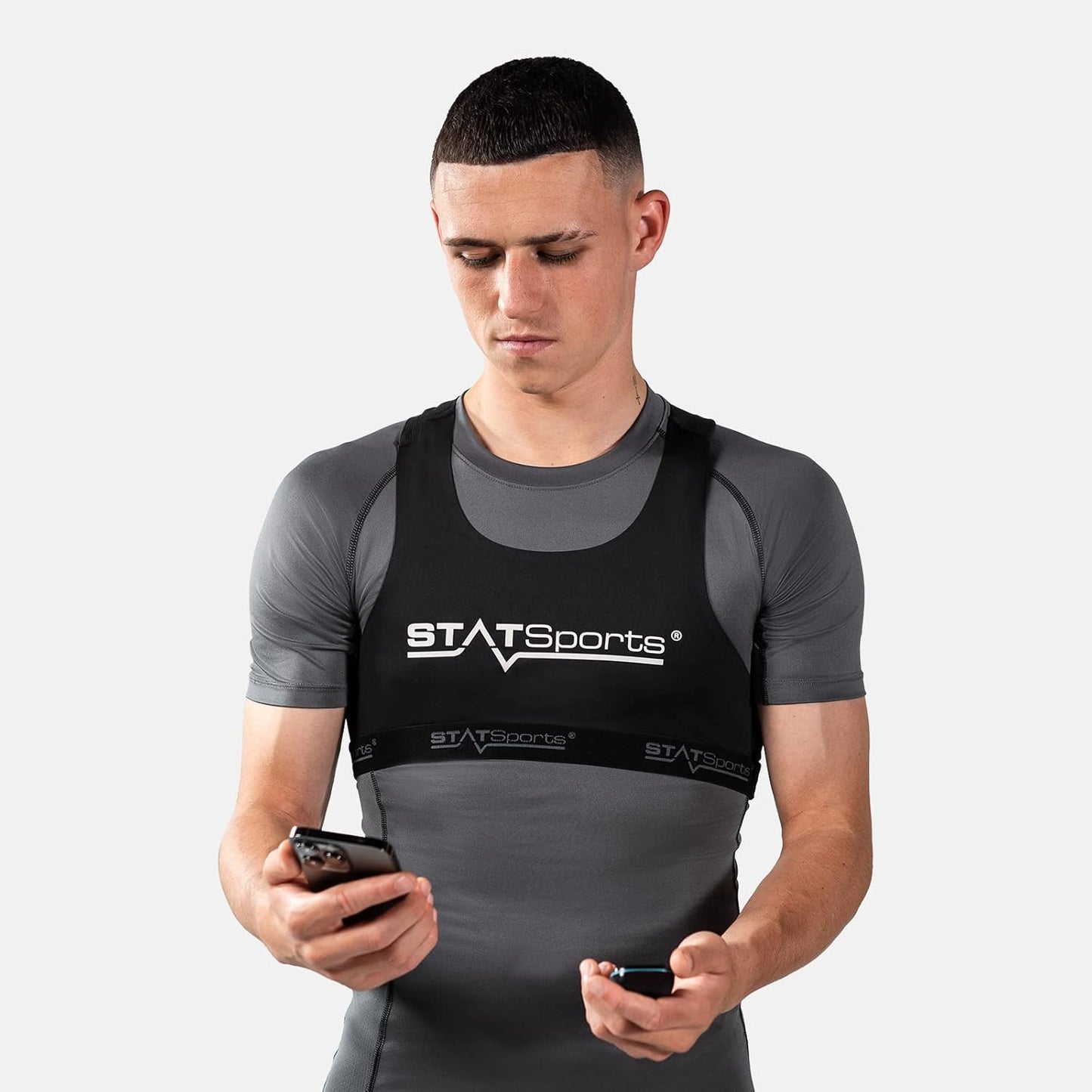 Statsports APEX Athlete Series Football GPS Tracker - Advanced Fitness Performance Monitoring Vest for Players – Accurate Activity Tracking & Insights - Rugby & Football Training Equipment, Adult M